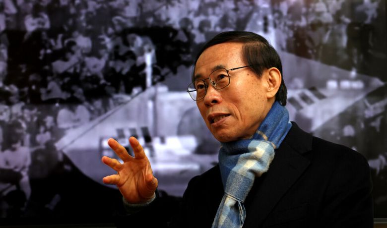 이재의 5·18진상규명조사위원회 전문위원이 지난달 30일 광주 5·18추모관에서 한겨레와 인터뷰를 하고 있다. 이정용 선임기자