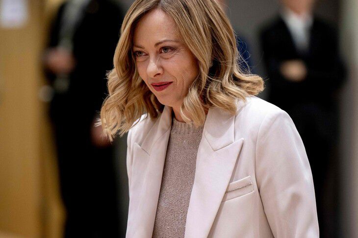 총리 직선제 개헌을 추진하면서 논란을 빚고 있는 조르자 멜로니 이탈리아 총리. 브뤼셀/AFP 연합뉴스