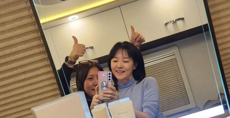 오는 5월 엘지(LG)아트센터가 제작한 입센 원작 연극 ‘헤다 가블러’에 출연하는배우 이영애. 인스타그램 갈무리