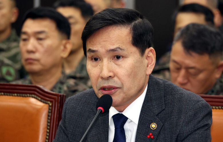 김선호 국방장관 직무대행(차관)이 지난 14일 서울 여의도 국회에서 열린 ‘윤석열 정부의 비상계엄 선포를 통한 내란 혐의 진상규명 국정조사 특별위원회 전체회의에서 발언하고 있다. 김경호 선임기자 jijae@hani.co.kr