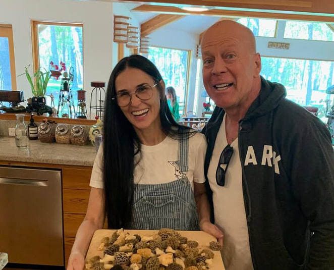 데미 무어와 브루스 윌리스. 데미 무어 인스타그램 갈무리