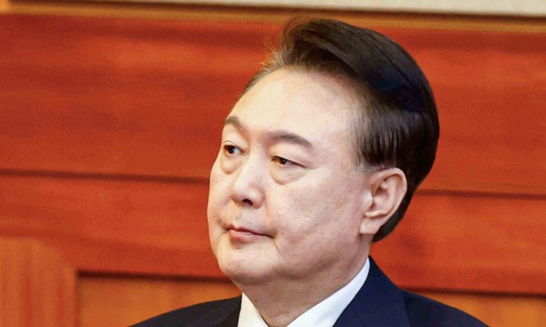 윤석열 대통령이 11일 서울 종로구 헌법재판소에서 열린 본인의 탄핵심판 7차 변론에 출석하고 있다. 사진공동취재단