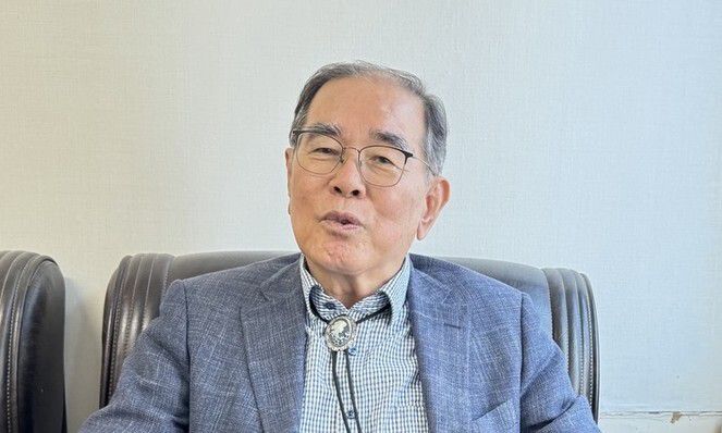 성태용 이사장이 한겨레와 인터뷰하고 있다. 강성만 선임기자