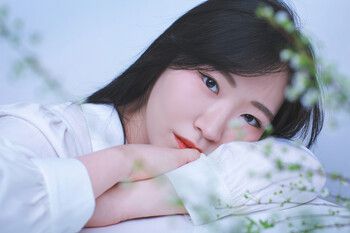 싱어송라이터 모유진.