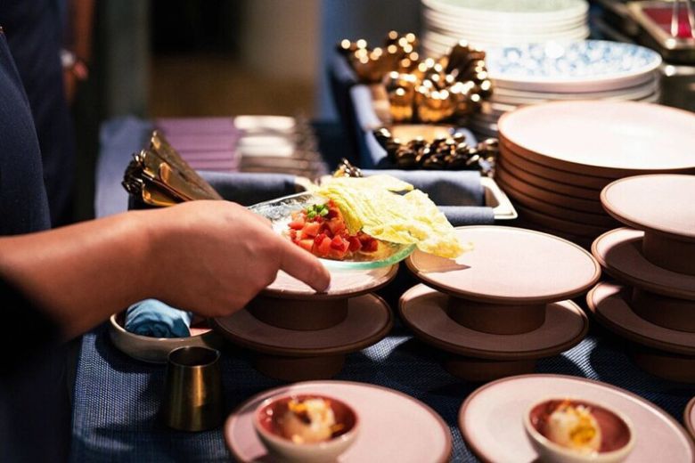 와일드타입의 배양육 연어를 재료로 쓴 오리건주 포틀랜드의 한 유명 음식점의 요리. 와일드타입 제공