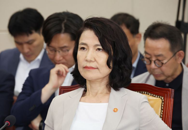 이진숙 방송통신위원장이 7일 국회에서 열린 과학기술정보방송통신위원회 전체회의에 참석해 있다. 연합뉴스
