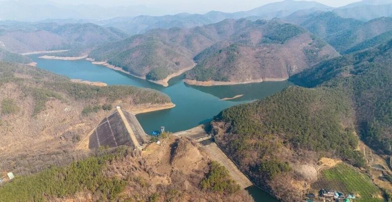 울산 울주군 대곡리 반구대 암각화가 있는 사연댐 전경. 울산시 제공