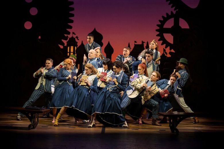 뮤지컬 ‘위키드’의 공연 장면. ⓒ제프 버즈비(Jeff Busby)