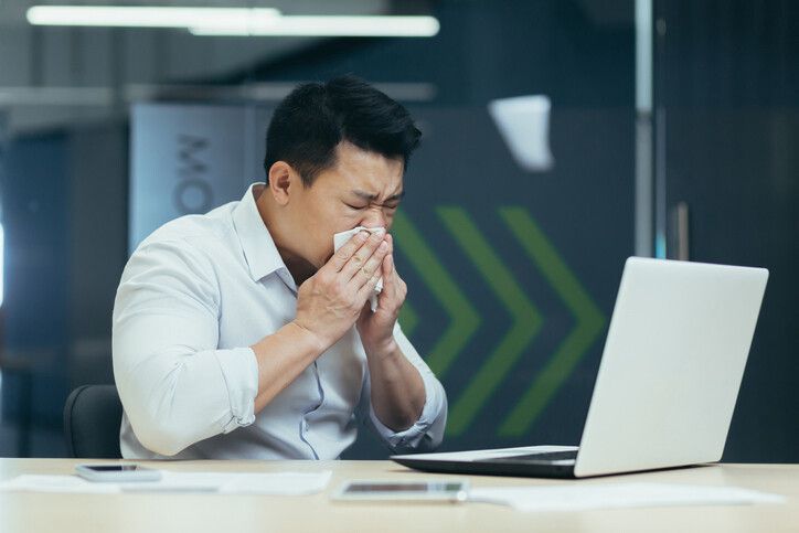 코로나19가 환자가 늘어나는 가운데, 냉방기 사용으로 인한 실내밀집으로 확산 우려가 커지고 있다. 게티이미지뱅크