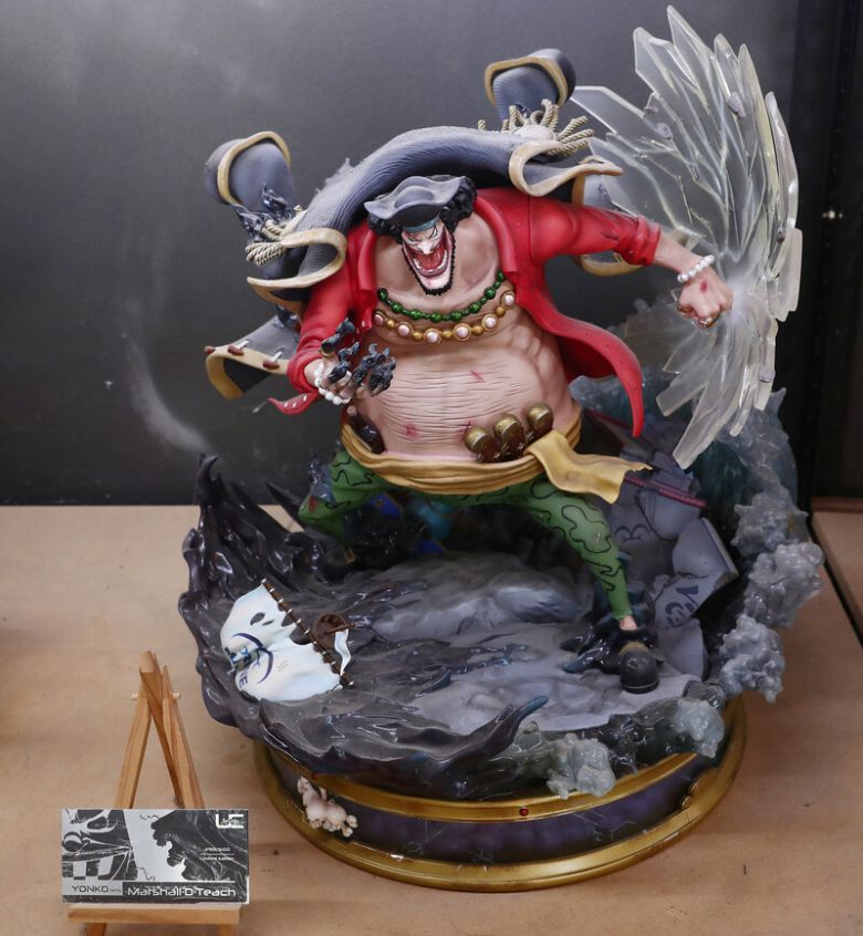 ‘제이비커피’ 주인 장보현씨가 10여년간 모은 피큐어 중 하나. 박미향 기자