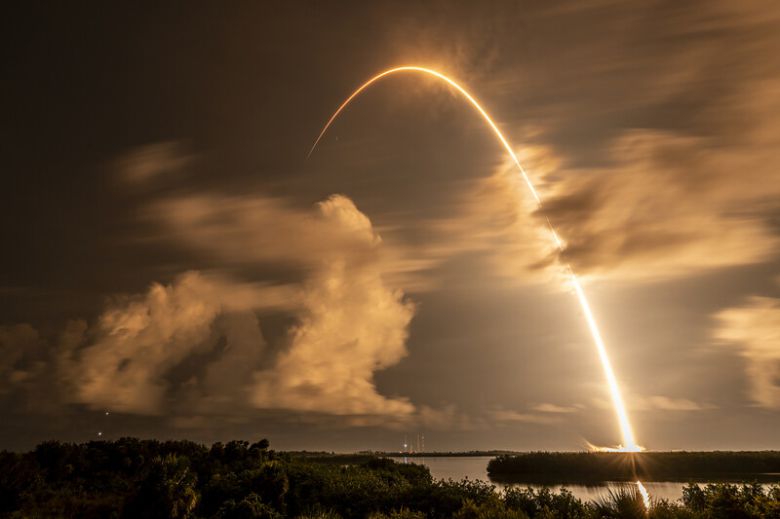 28일 발사된 팰컨9 로켓의 상승 궤적. 스페이스엑스 제공