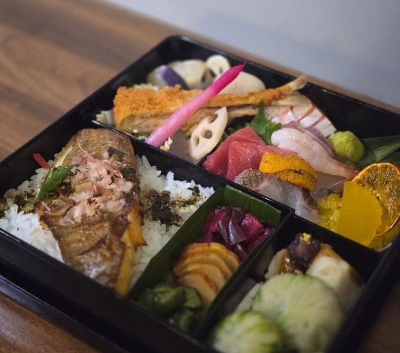 드라마 ‘당신의 맛’ 속 해산물 도시락. 김민지 꾸밈 대표 인스타그램 갈무리