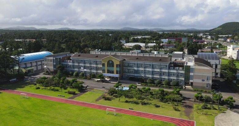 서귀포시 표선면 표선리에 있는 표선고. 제주도교육청 유튜브 갈무리