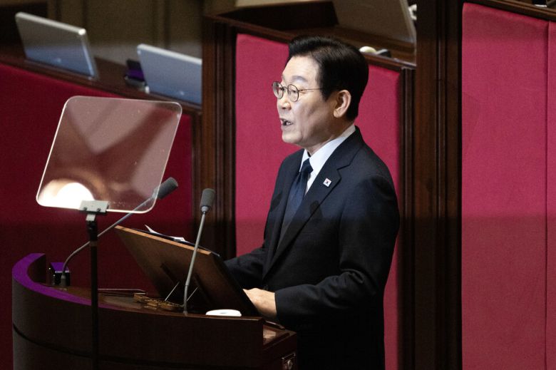 이재명 대통령이 4일 서울 여의도 국회의사당 본회의장에서 내년도 정부 예산안에 대한 시정연설을 하고 있다. 대통령실사진기자단