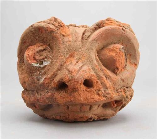 ‘관세음응험기’에서 백제왕실의 사찰로 언급한 익산 제석사 터에서 나온 동물 형상의 악귀상. ‘개구리 왕눈이’를 떠올리게 하는 익살스러운 모양새다. 국립부여문화재연구소 제공