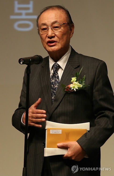 원로배우 윤일봉. 연합뉴스