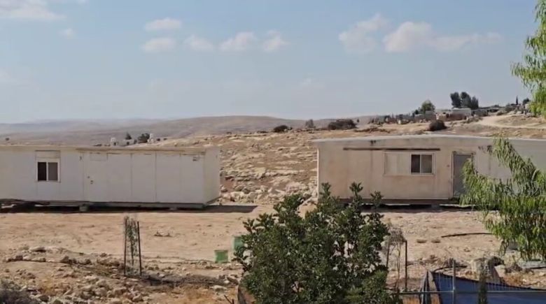 지난 8월 요르단강 서안지구 헤브론 지역 팔레스타인 마을 움케이르에 세워진 새 유대인 전초기지. 출처 피스나우