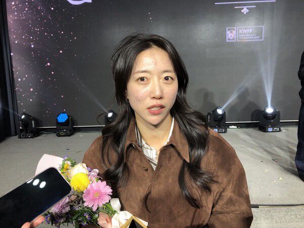 WK리그 최우수선수상을 받은 정지인 화천KSPO 주장.