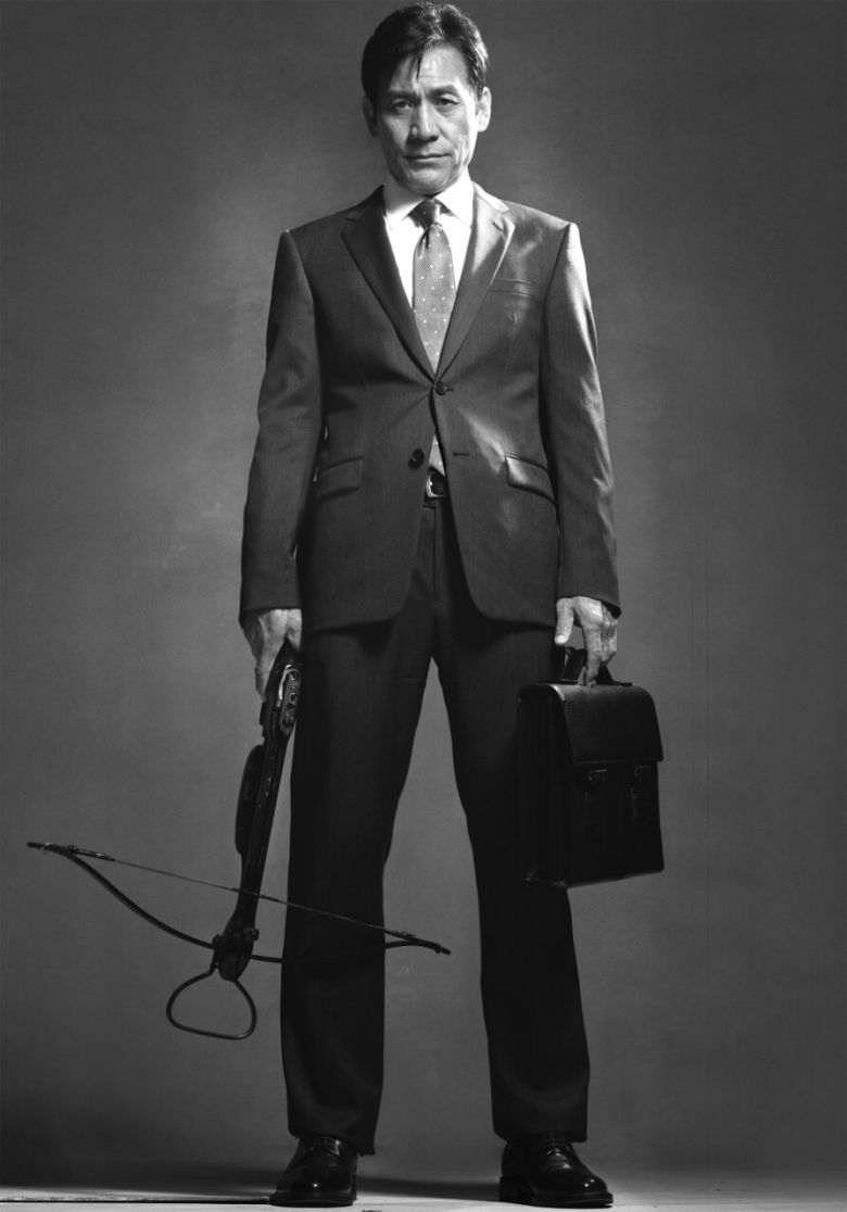 345만명의 관객을 동원하며 환갑 배우 안성기의 관객 동원력을 다시 확인시켜준 ‘부러진 화살’(2012).