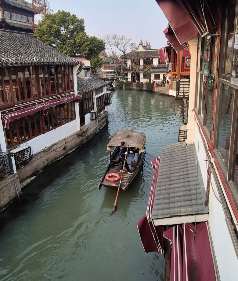 중국 상하이 수향마을 운하. 사진 원철 스님