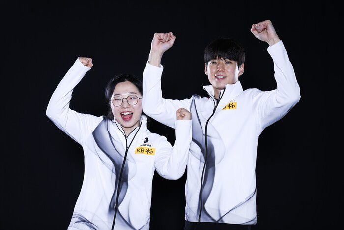 컬링 믹스더블 대표팀의 김선영과 정영석. 대한컬링연맹 제공