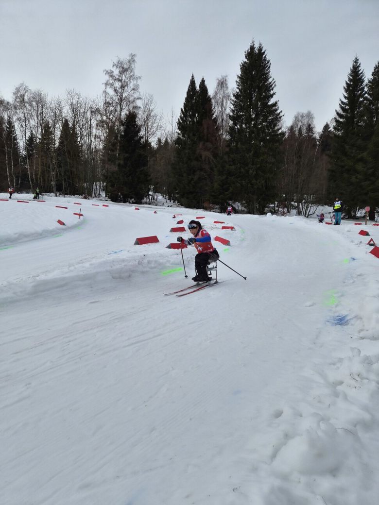 김윤지기 15일(현지시각) 독일 핀슈테라우에서 열린 2026 국제스키연맹(FIS) 파라 크로스컨트리 스키 월드컵 여자 10㎞ 매스 스타트 좌식 프리 경기를 펼치고 있다. 대한장애인체육회 제공