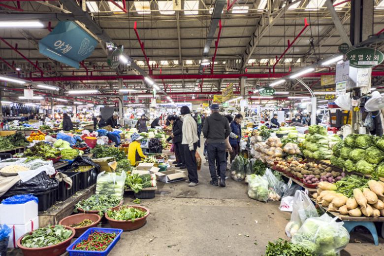 서귀포향토오일시장 풍경. 최갑수 제공