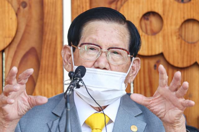 [저작권 한국일보] 이만희 신천지예수교 증거장막성전 총회장.