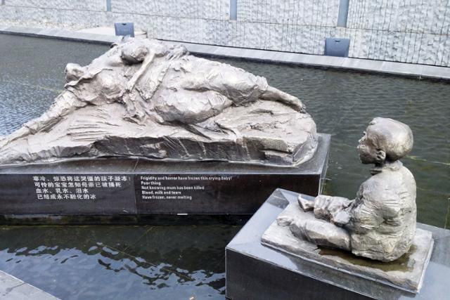 난징대학살기념관의 조형물. ⓒ최종명