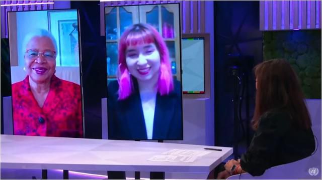 SDG 홍보대사로 활동 중인 모잠비크 출신 정치인 그라사 마셸(왼쪽)과 칠레의 19세 프로그래머 발렌티나 무뇨스가 SDG 모먼트를 위해 진행된 '세대 간 대화'에 참석하고 있다. 유엔 유튜브 캡처