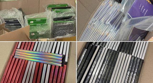 K팝 팬이 팬사인회 응모를 위해 구매한 앨범들. 한 종류 앨범을 수십 장씩 구매한다. '소장용' 1장을 제외하고는 전부 처분하는데, 중고로 되팔거나 무료로 배포하려 하지만 가져가려는 사람이 많지 않아 대부분 전부 폐기한다. 독자 제공