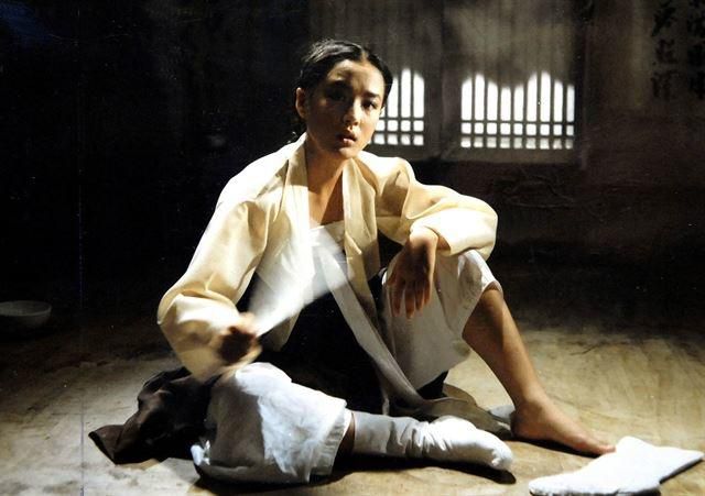 영화 '씨받이'. 신한영화 제공