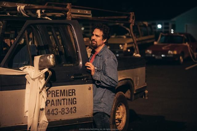 이 남자는 왜 불행한 것일까. '아이 노우 디스 머치 이즈 트루'는 한 남자의 고난 극복기를 통해 삶의 의미를 되돌아본다. 웨이브 제공