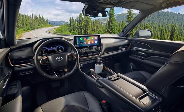 토요타, 넉넉한 공간을 앞세운 ‘그랜드 하이랜더’ 공개