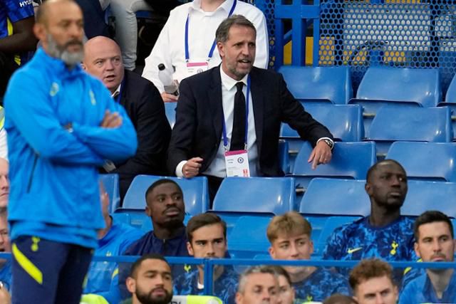 파비오 파라티치(가운데) 토트넘 단장의 모습. AP 연합뉴스