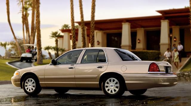 포드 2세대 크라운 빅토리아