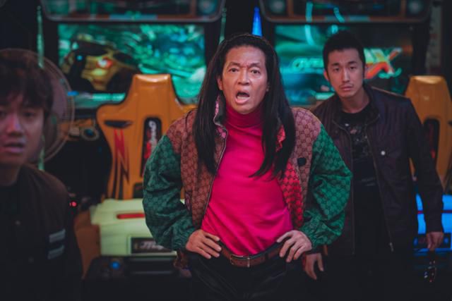 박지환은 '범죄도시4'에서 전편들에 이어 마석도 형사의 정보원인 장이수를 연기하며 웃음을 자아낸다. 에이비오엔터테인먼트 제공