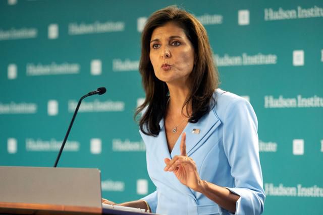 니키 헤일리 전 유엔 대사가 22일 미국 워싱턴 허드슨연구소에서 강연하고 있다. 워싱턴=AP 연합뉴스