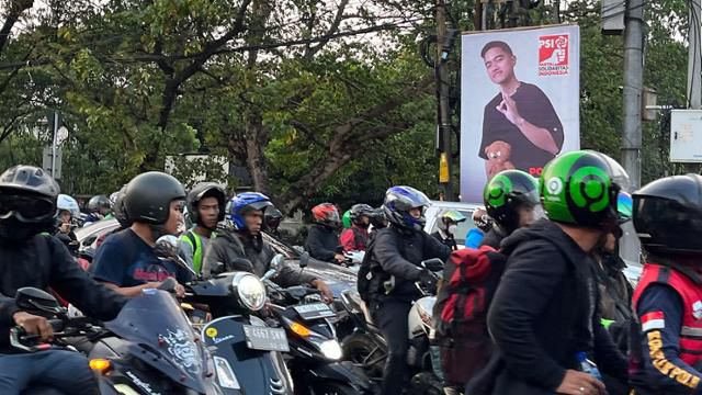 지난해 9월 인도네시아 자카르타에서 오토바이를 탄 시민들이 출발 신호를 기다리고 있다. 자카르타=허경주 특파원