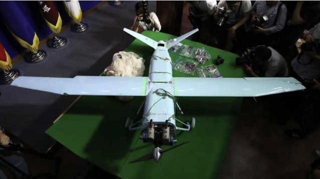 2017년 6월 강원 인제군에서 발견된 북한 무인기. 연합뉴스