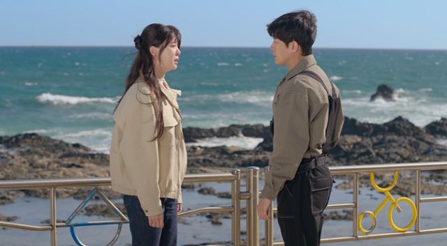 '용감무쌍 용수정'이 막을 내렸다. '용감무쌍 용수정'은 현대판 거상 임상옥을 꿈꾸는 거침없는 상여자 용수정과 그에게 운명을 맡긴 악바리 짠돌이 여의주의 이야기를 담는 로맨스 복수극이다. MBC 캡처