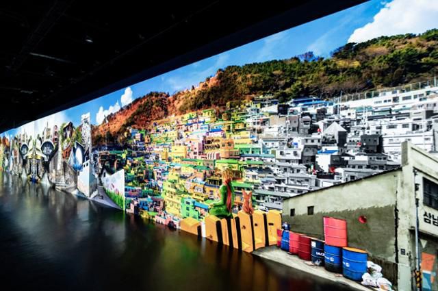 아르떼뮤지엄 부산에서 열리고 있는 '스태리 부산'. 아르떼뮤지엄 제공