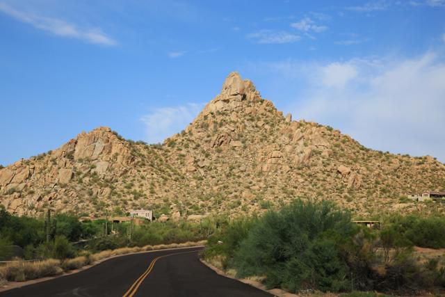 사막 도시 스코츠데일의 독특한 자연 풍광. 미국관광청 제공