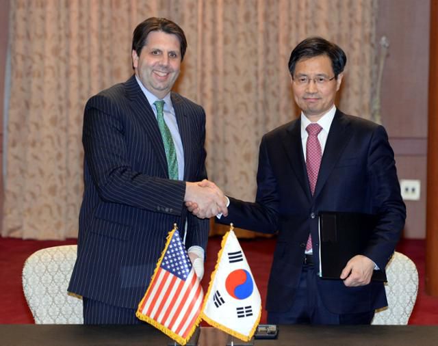 한국일보