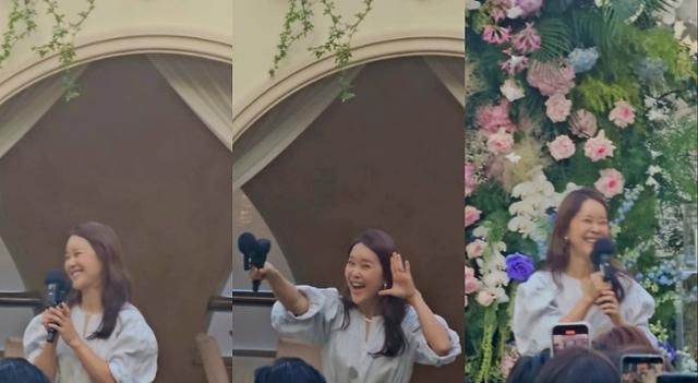 백지영이 축가 무대로 분위기를 달궜다.