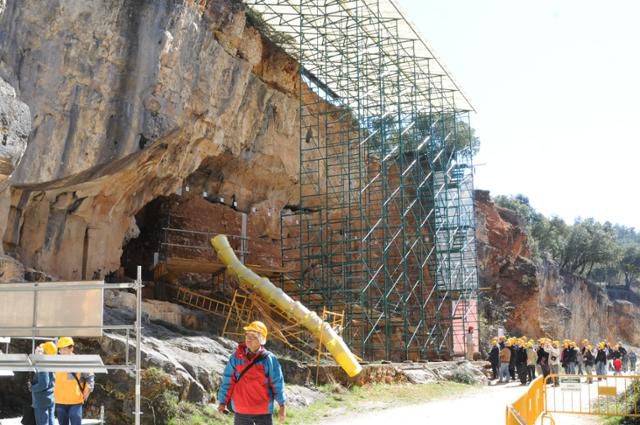 2015년 당시 그란 돌리나 동굴 발굴 현장 모습.
