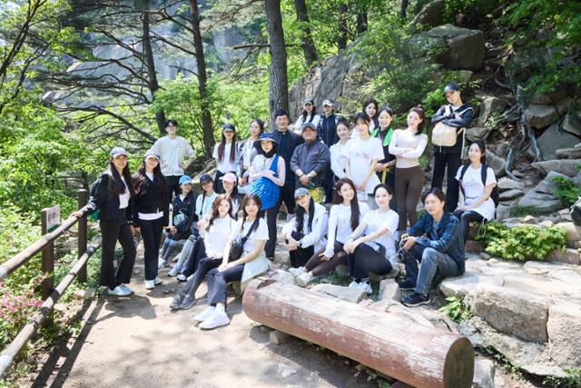 'ESG 자연 정화 프로젝트'는 사회적 책임과 지속 가능성의 가치를 실천하는 현장형 프로그램으로 기획됐다. 글로벌이앤비 제공