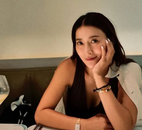 황보가 미정산으로 인한 피해를 호소했다. 황보 SNS