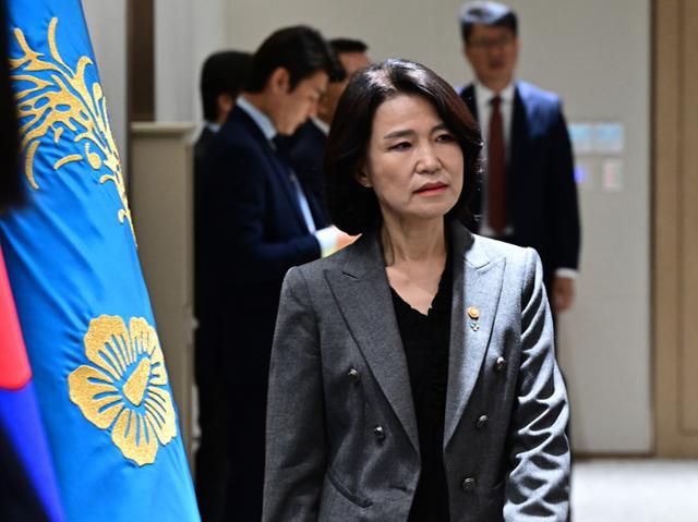 5일 서울 용산 대통령실 청사에서 열린 이재명 정부 첫 국무회의에 이진숙 방송통신위원장이 참석하고 있다. 왕태석 선임기자