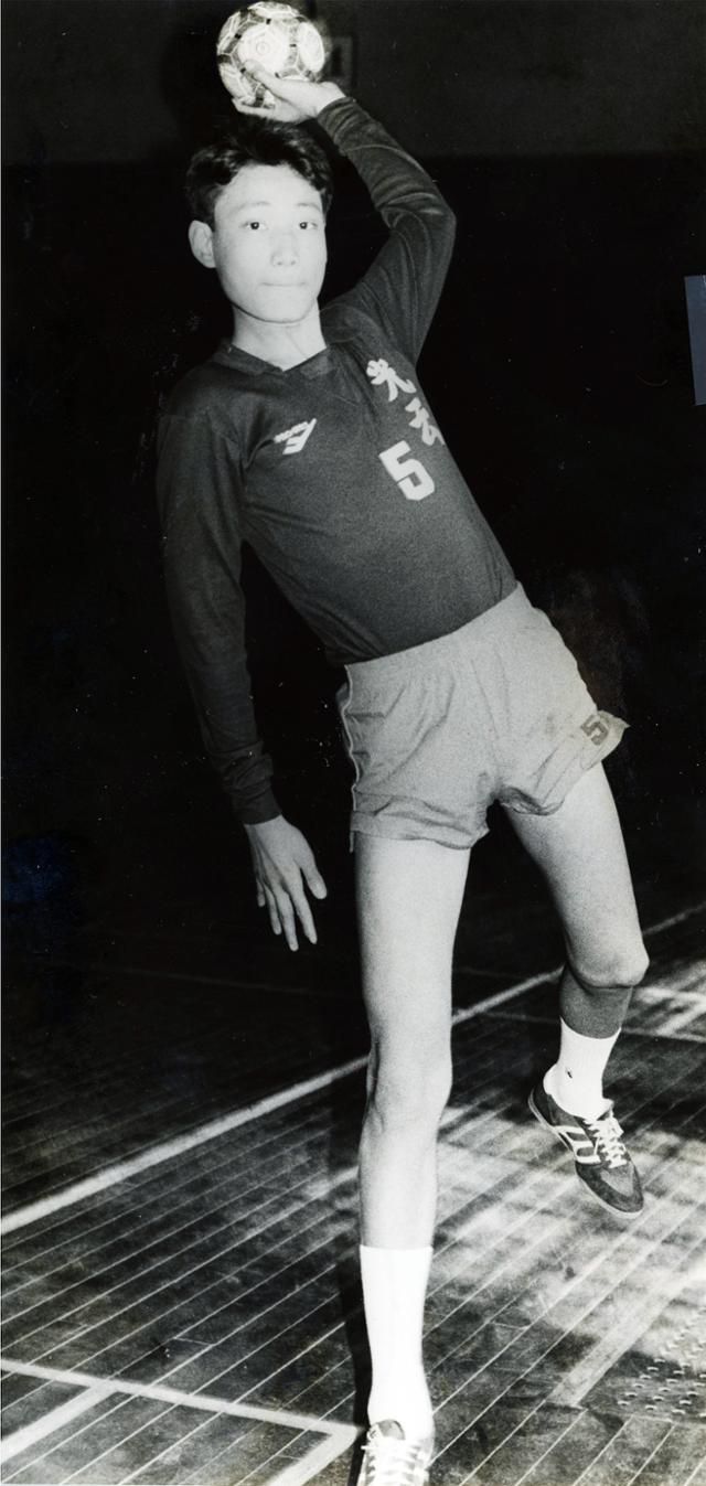 광운중 3학년에 재학 중이던 윤경신 감독. 한국일보 자료사진